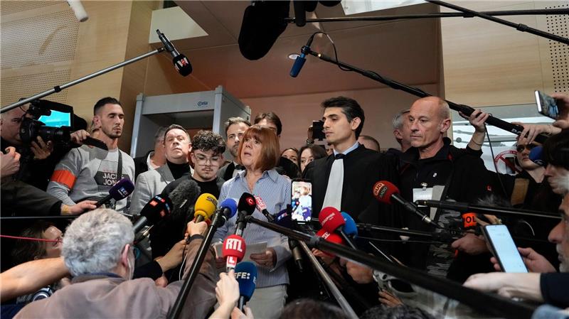 Pelicot konnte zunächst nicht fassen, was ihr Mann ihr angetan hatte. (Archivbild)