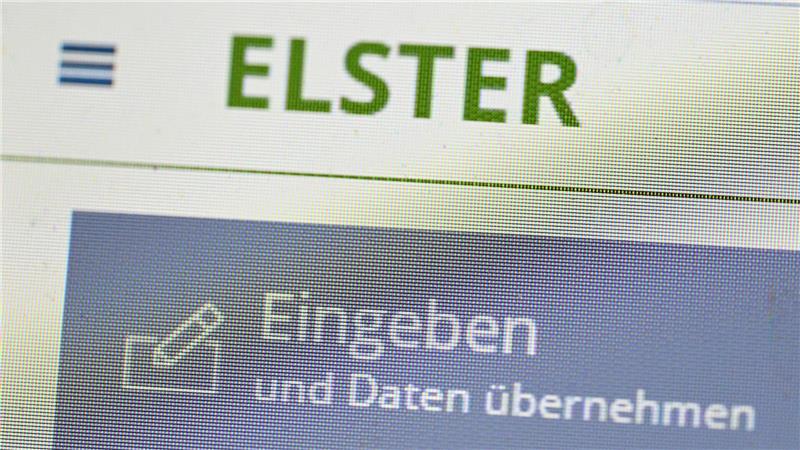 Per App die Steuererklärung machen? Klingt verführerisch - ab Juli sollen die ersten Nutzer für die neue Funktion der Elster-App freigeschaltet werden. (Symbolbild)