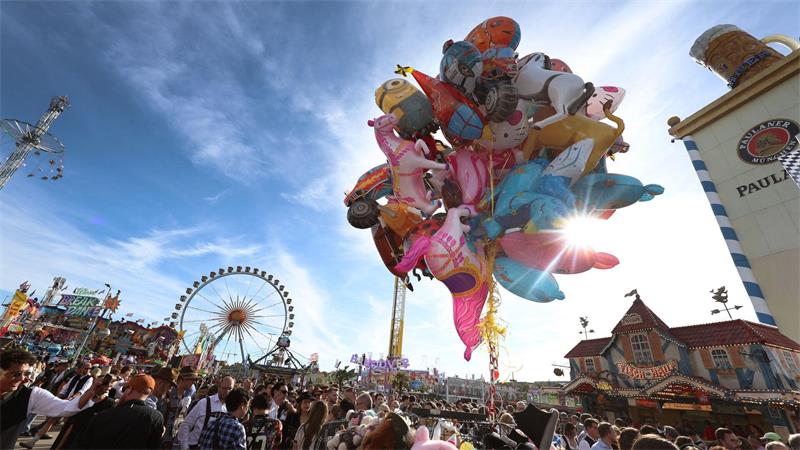 Oktoberfest: Eine Rekord-Wiesn mit 7,4 Millionen Gästen Perfektes Wiesn-Wetter dürfte zu den hohen Besucherzahlen beigetragen haben.