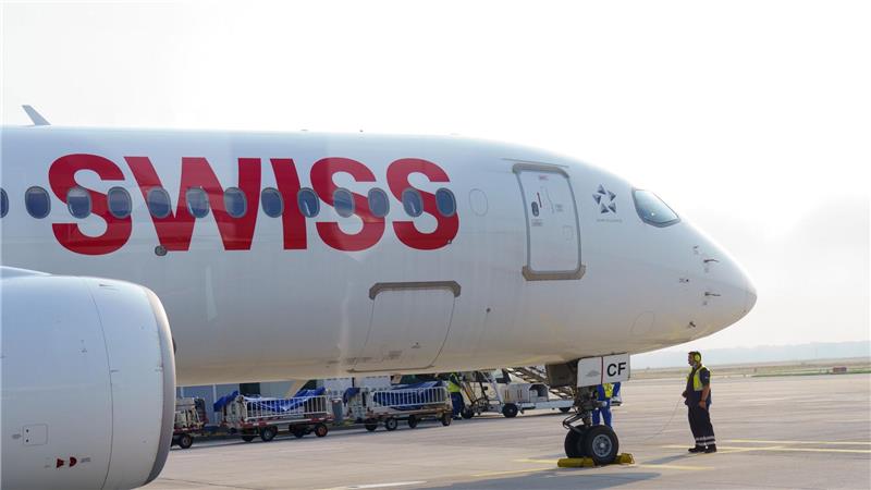 Swiss streicht 1.400 Sommerflüge wegen Pilotenmangel Personalengpass zwingt Swiss zu Flugstreichungen. (Archivbild)