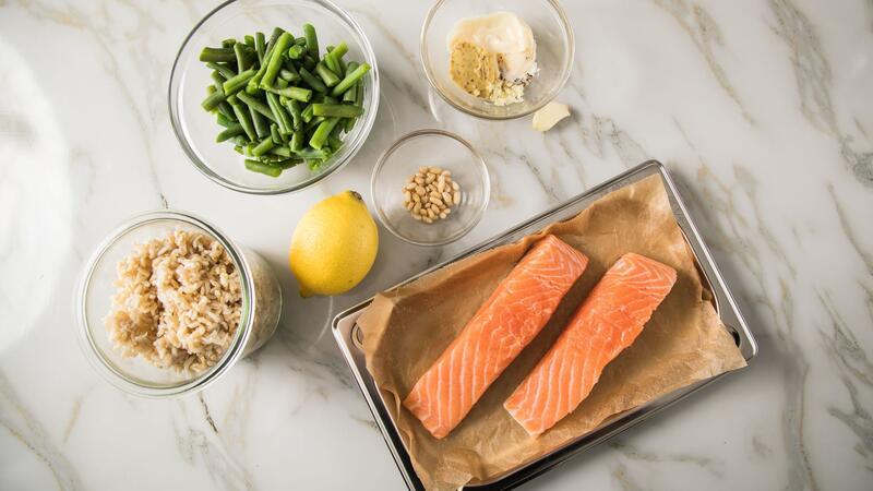 7 Fakten über vegetarische Ernährung zum Mitreden Pesco-Vegetarier essen kein Fleisch, aber durchaus Fisch.