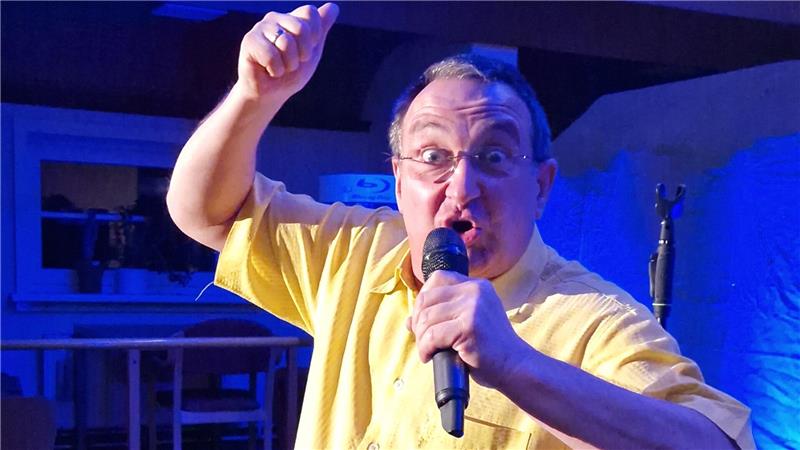 Beatboxer lüftet in Clausthal das Geheimnis der Pizza und Katze Pete the Beat zeigt, wozu die menschliche Stimme in der Lage ist.