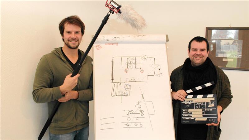 Pfarrer Martin Widiger und Jugenddiakon Michael Marintschak, begleiten das Projekt als Produzenten.