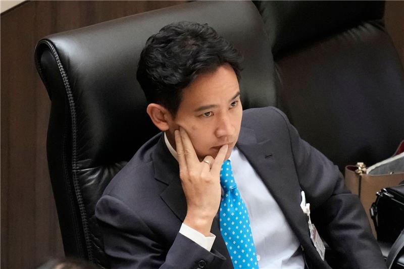 Politisches Chaos in Thailand: Wahlsieger Pita ausgebootet Pita Limjaroenrat im Parlament in Bangkok.