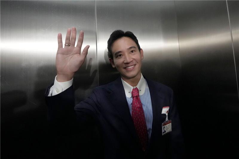 Premierwahl in Thailand ohne Mehrheit Pita Limjaroenrat will neuer Ministerpräsident in Thailand werden.