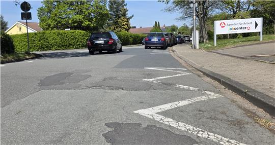 Pläne für die Sanierung der Kösliner Straße in Jürgenohl: Die Verwaltung schätzt die Kosten im frühen Planstadium auf voraussichtlich rund 1,5 Millionen Euro.