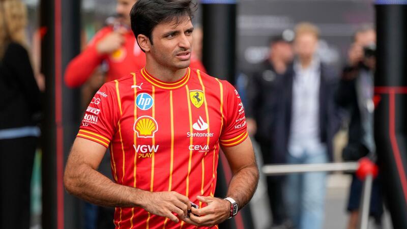 Für 340.000 Euro: Pogacar radelt mit Luxusuhr Pogacar-Kumpel Carlos Sainz