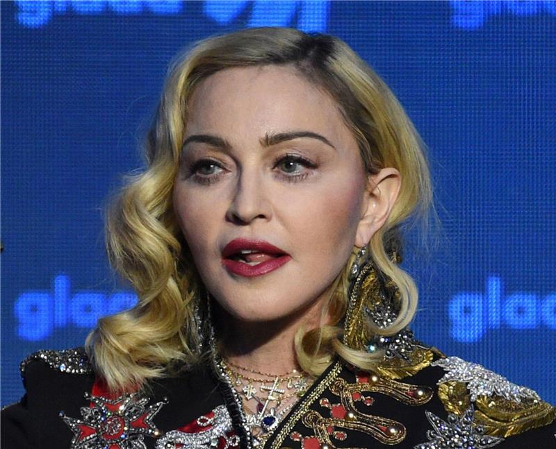 Nach Krankenhausaufenthalt: Madonna sagt Danke Popstar Madonna ist nach einer schweren bakteriellen Infektion wieder auf dem Weg der Besserung.
