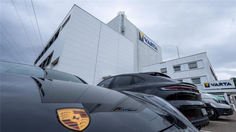 Sanierung kommt voran: Porsche darf bei Varta einsteigen Porsche darf sich an Varta beteiligen. (Archivbild)
