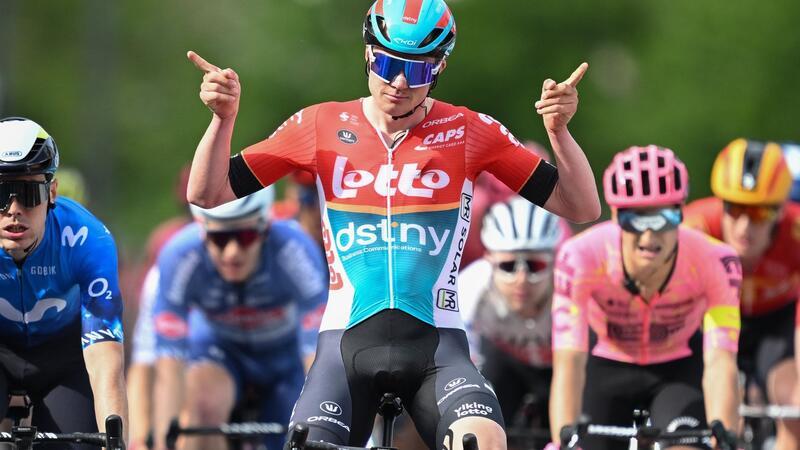 Nächster Corona-Fall: Belgier Van Gils verlässt die Tour Positiv und raus: Maxim Van Gils verlässt die Tour de France.