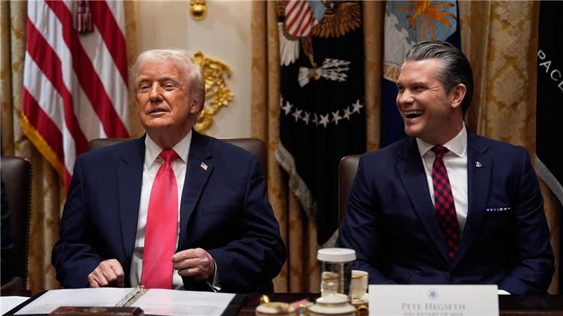 Präsident Trump und Verteidigungsminister Hegseth