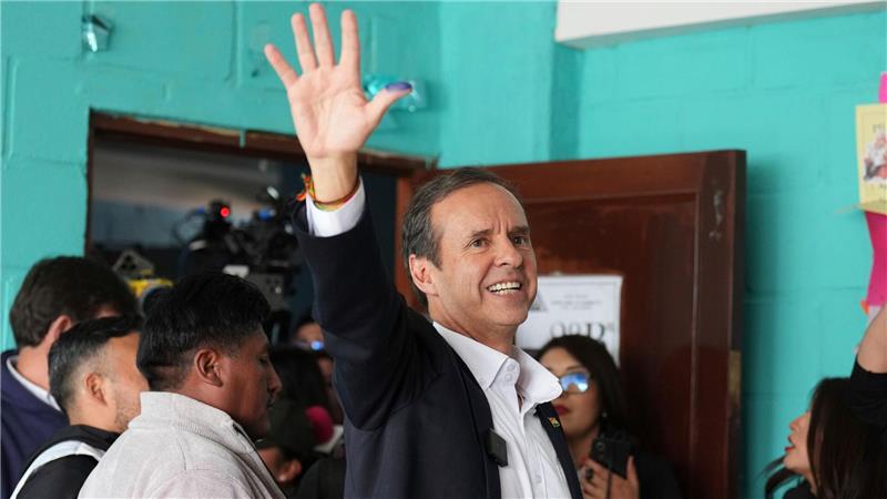 Bolivien: Stichwahl zwischen zwei Oppositionskandidaten Präsidentschaftskandidat Jorge „Tuto“ Quiroga tritt in der Stichwahl an.