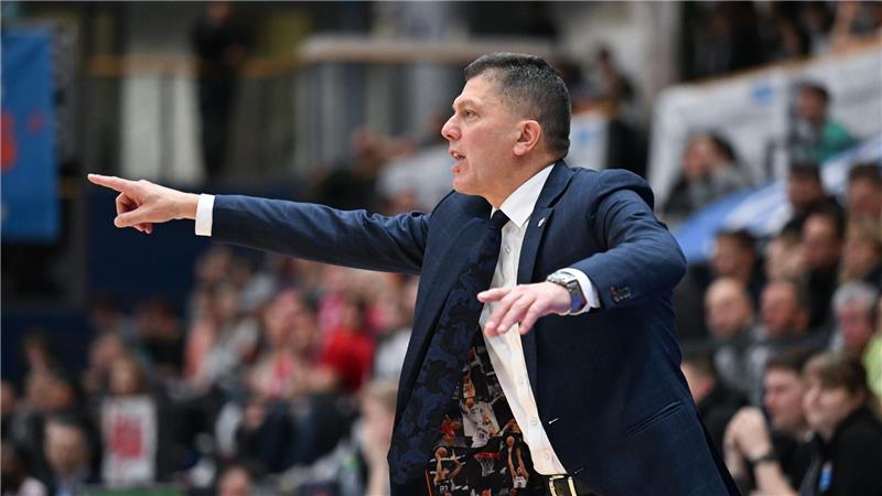 Basketball-Pokal-Derby Bremerhaven gegen Oldenburg in Bremen Predrag Krunic und die Oldenburger Basketballer reisen im Pokal nach Bremen.