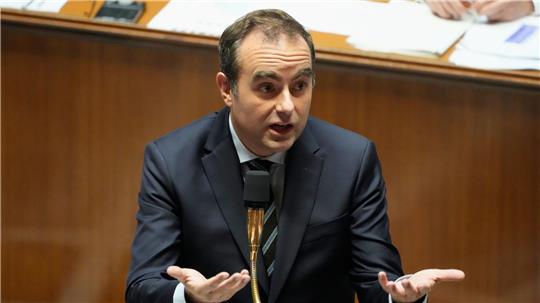 Premier Lecornu muss sich einem Misstrauensvotum in der Nationalversammlung stellen.