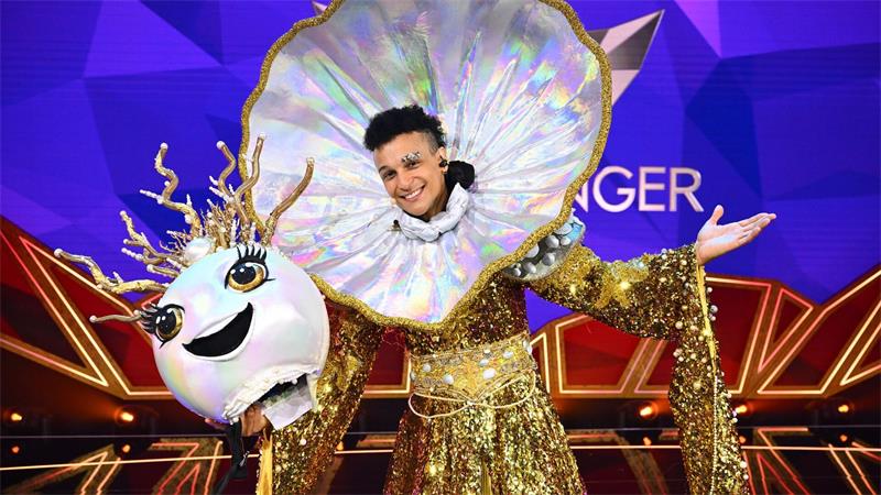 Prince Damien performte den Song „I Have Nothing“ von Whitney Houston. 