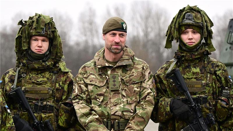 Prinzessinnen im Tarnanzug: Die jungen Royals und die Armee Prinz William war Regimentsoffizier in der Armee und absolvierte auch Stationen bei der Royal Air Force und Royal Navy. (Archivbild)