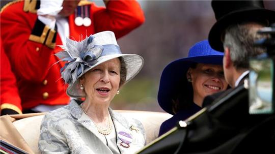 Prinzessin Anne ist aus dem Krankenhaus entlassen worden.