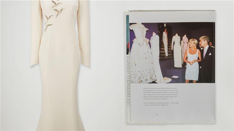 Kleidungsstücke von Prinzessin Diana werden versteigert Prinzessin Diana war als Stil-Ikone bekannt.