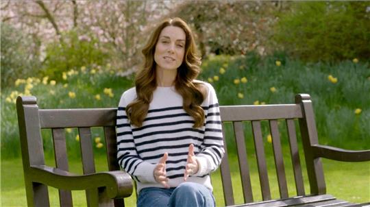 Prinzessin Kate hat ihre Krebsdiagnose in einer sehr persönlichen Videobotschaft öffentlich gemacht.