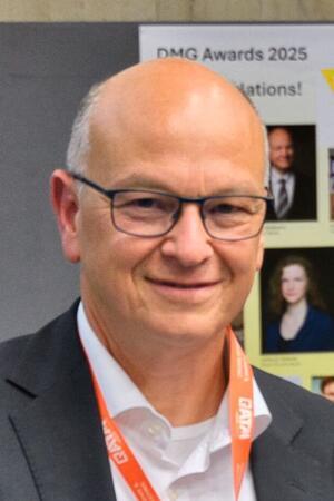 Ein Portraitfoto von Professor Daniel Goldmann von der TU Clausthal.