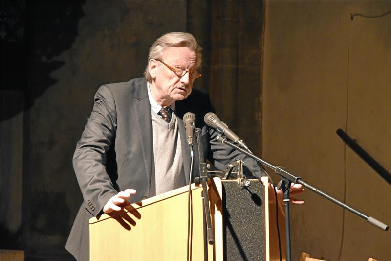 Winterabend in Goslar: Wie eine Demokratie untergeht Professor Dr. Peter Brandt spricht in der Frankenberger Kirche über die Zerstörung der Weimarer Republik. Foto: Roß