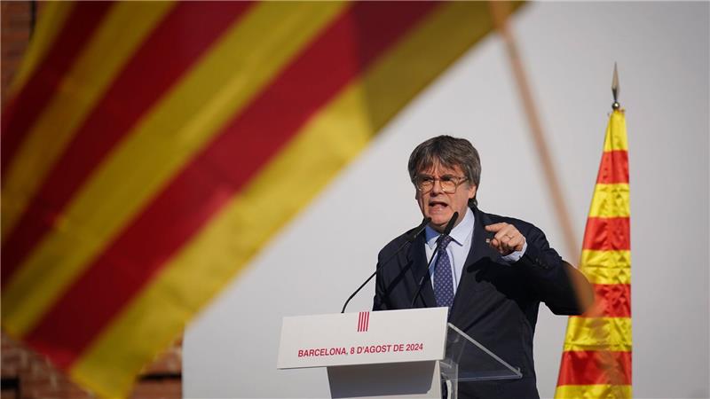 Spanien vor Regierungskrise: Katalanen brechen mit Sánchez Puigdemont lebt seit Jahren im Exil - er könnte aber Spanien in eine Krise stürzen. (Archivbild)