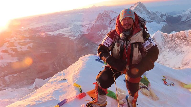 Purja auf dem Gipfel des Everest. (Archivbild)