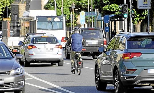 Radfahrer haben es im Landkreis Goslar nicht überall leicht, an vielen Orten fehlen Radwege. Archivfoto: Schlegel