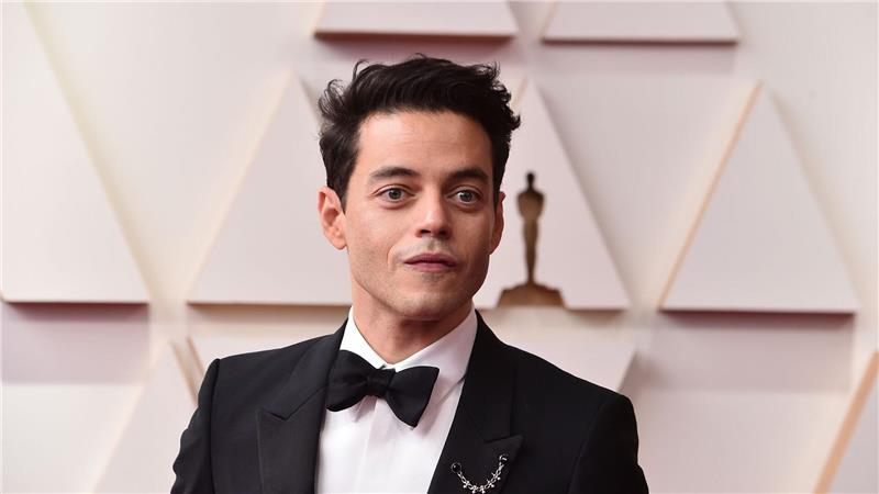 Stern auf Hollywoods „Walk of Fame“ für Miley Cyrus Rami Malek (44) erhielt für seine Darstellung von Queen-Frontmann Freddie Mercury im Film „Bohemian Rhapsody“ einen Oscar. (Archiv)