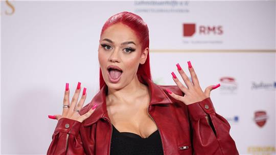 Rapperin Badmómzjay: „Das Klischee, was mich am meisten über Frauen im Rap nervt, ist, dass wir nicht rappen können.“ (Archivbild)