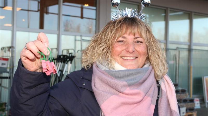 Tierisches Verkaufsgetümmel in allen Orten Ratsfrau Gabi Glinka erweist sich in Schladen als Verkaufstalent
