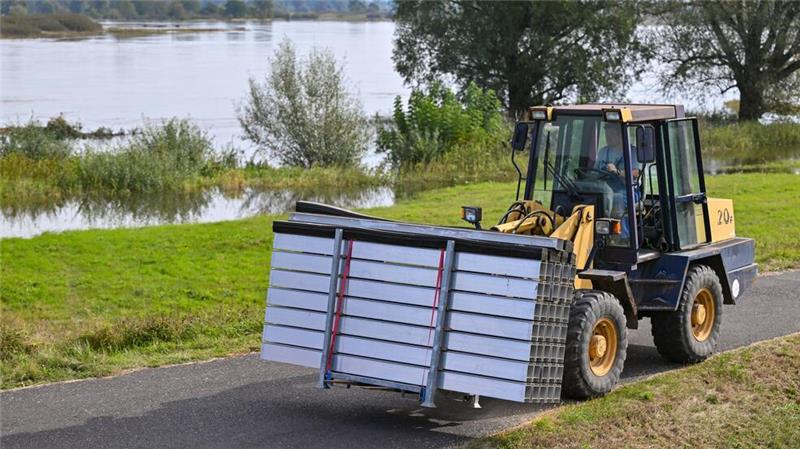 Oder-Hochwasser: Ratzdorf erwartet höchste Alarmstufe Ratzdorf erwartet höchste Alarmstufe am Dienstag