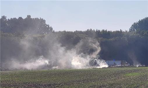 After hours of deployment: Manure pile near Werlaburgdorf catches fire ...