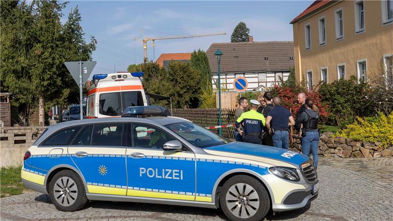 Razzia in Sachsen: Ein Jugendlicher soll Gift im Haus seiner Eltern gelagert haben.
