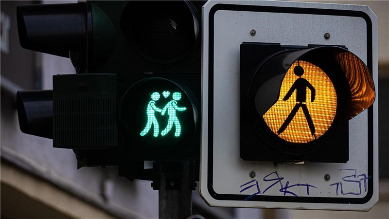 Rechtsstreit um gleichgeschlechtliche Ampelpärchen: Das Verwaltungsgericht Hannover weist die Klage ab.