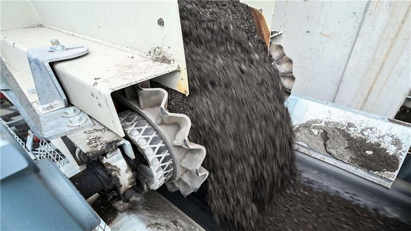 Umweltminister: Bund soll recyceltem Baustoff Vorrang geben Recyclingmaterial kann am Bau verwendet werden, aber es passiert noch zu selten. (Archivbild)