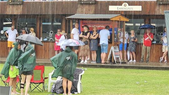 Regen auf der Rennbahn in Bad Harzburg.