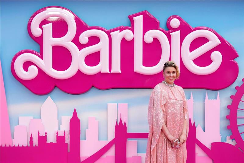 Regisseurin Greta Gerwig knackt mit „Barbie” die Milliarde Regisseurin Greta Gerwig bei der «Barbie»-Premirere in London.
