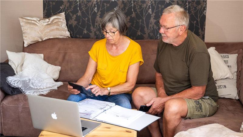 Reichen die Einkünfte im Alter? Ein vorzeitiger Renteneintritt sollte gut kalkuliert sein.