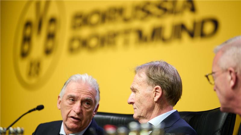 Watzke kein BVB-Geschäftsführer mehr - Versöhnung mit Lunow Reinhold Lunow und Hans-Joachim Watzke lieferten sich im Sommer einen öffentlichen Streit um die Wahl zum BVB-Präsidenten