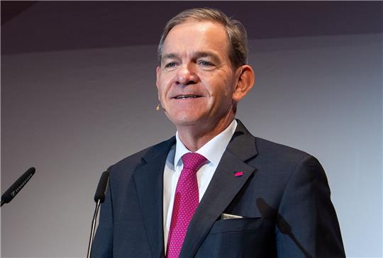 Reinhold von Eben-Worlée: «Deutschland hat sich in Bürokratie und starren Strukturen verheddert und selbst gefesselt.»