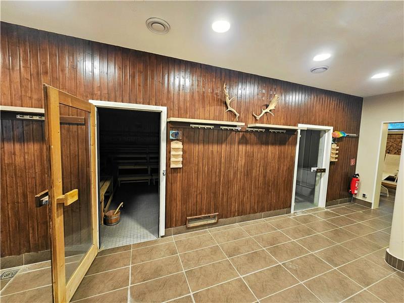 Aquantic in Goslar will die Sauna wieder öffnen Retro-charmant oder dringend modernisierungsbedürftig? Die Saunalandschaft im Goslarer Aquantic-Schimmbad soll im Dezember wieder öffnen. Foto: Sowa