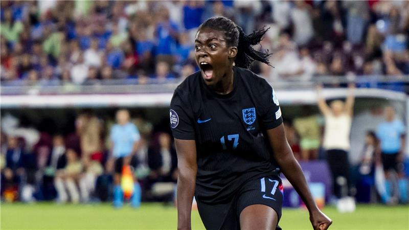 Nächster Krimi: England nach Sieg gegen Italien im EM-Finale Rettete England mit ihrem Tor in die Verlängerung: Michelle Agyemang.
