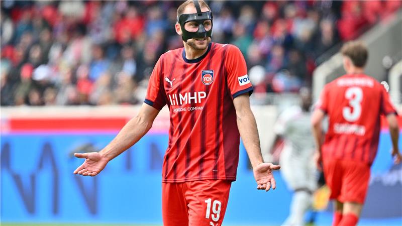 „Tut unfassbar weh“: Heidenheim steigt aus der Bundesliga ab Rettung verpasst: Heidenheim muss runter.
