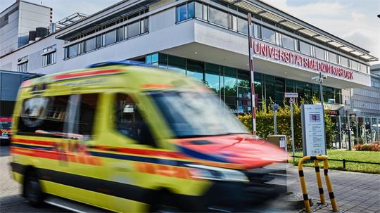 Rettungsdienste und Notaufnahmen sind oft überlastet, nun soll eine Reform helfen. (Symbolfoto)