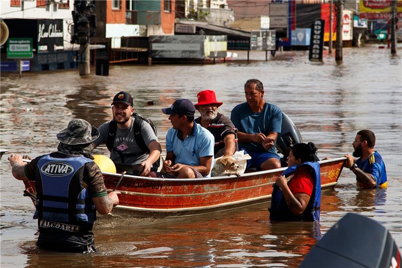 Rettungskräfte sind in der Region Rio Grande do Sul im Einsatz.