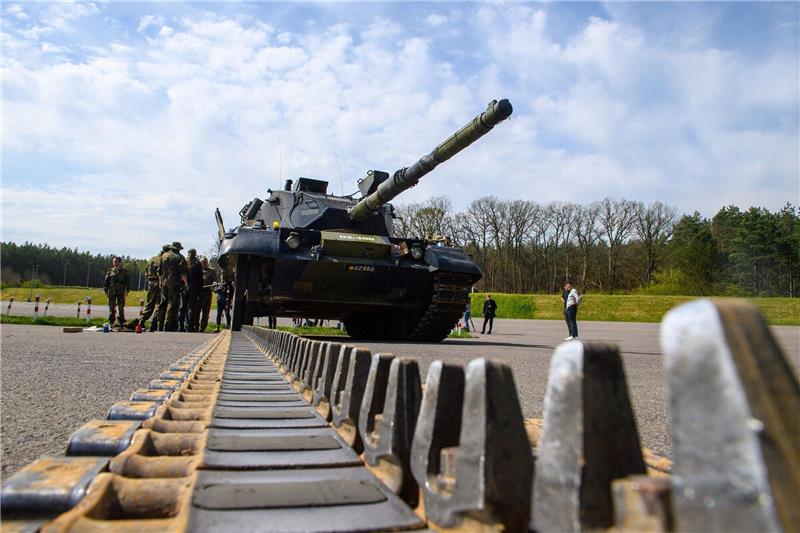 Krieg gegen die Ukraine: So ist die Lage Rheinmetall will alte Kampfpanzer vom Typ Leopard 1 fronttauglich machen und an die Ukraine übergeben.
