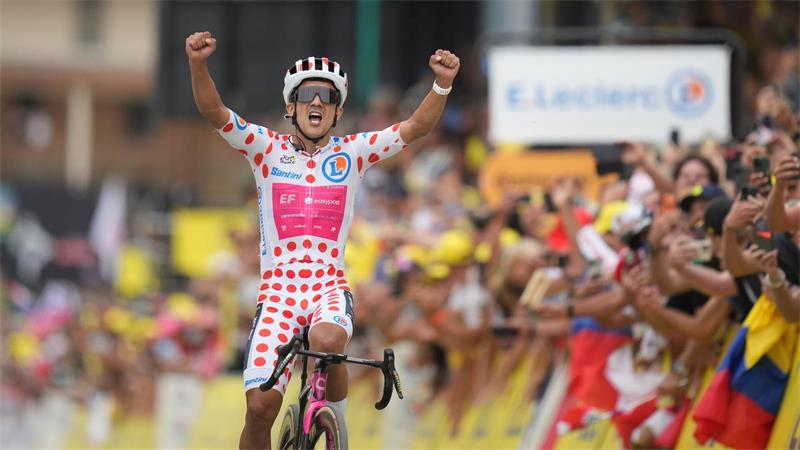 Richard Carapaz gewinnt die 20. Etappe der Tour de France.