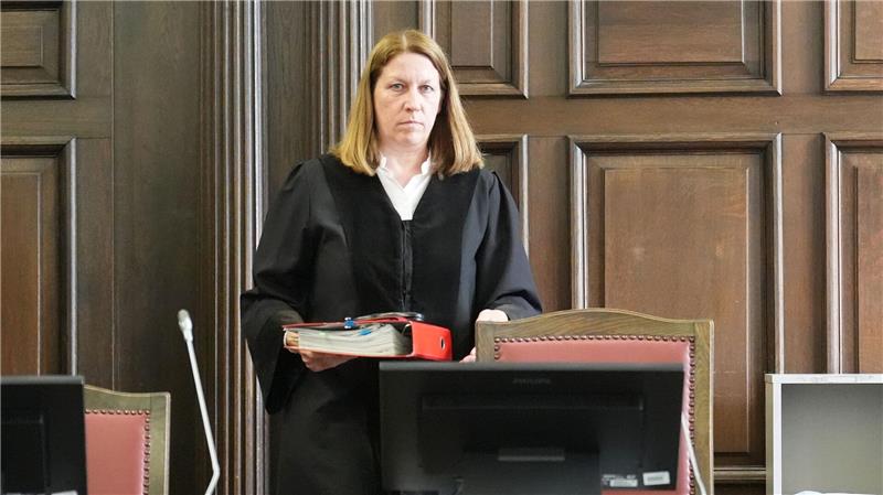 Richterin Isabel Hildebrandt ist die Vorsitzende Richterin im Prozess.