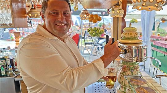 Robert Kirchhecker kommt seit 34 Jahren mit seinem Gastro-Betrieb zum Goslarer Schützenfest.